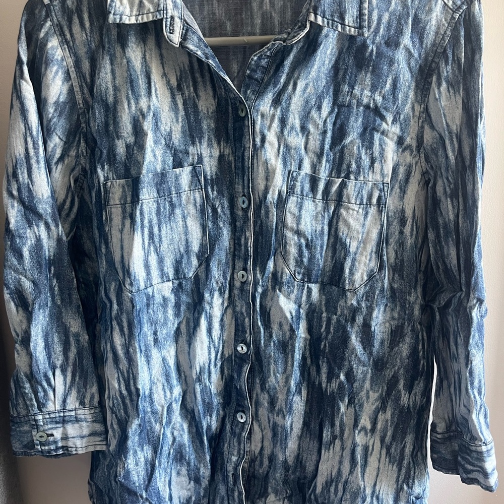 Blue Artistic Button Down Shirt with Unique Pattern
